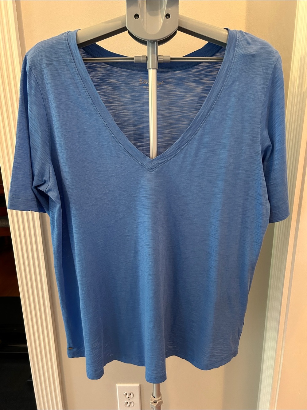 Lilly Pulitzer Short Sleeve V-Neck Tee in Sky Blue